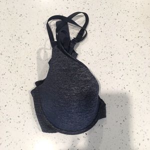 Victoria Secret Tshirt Bra Lined Push-up 34C